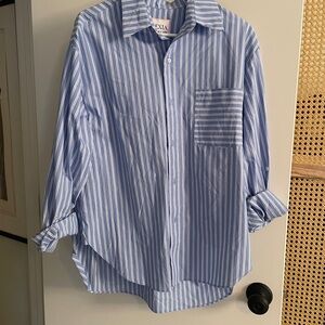 Alexia Admor Blue Casual Button Down Shirt